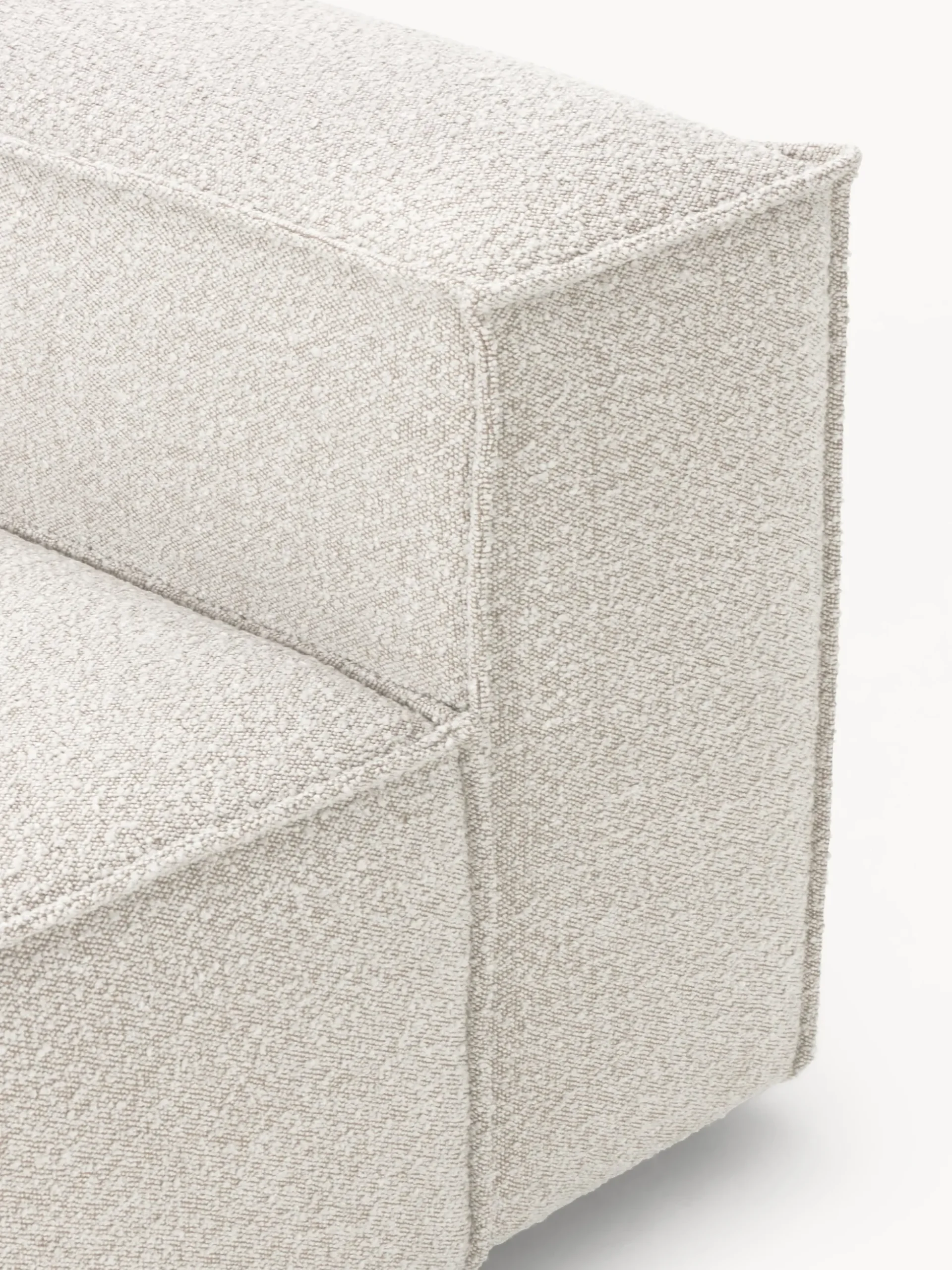 Modulo angolare in bouclé Lennon
