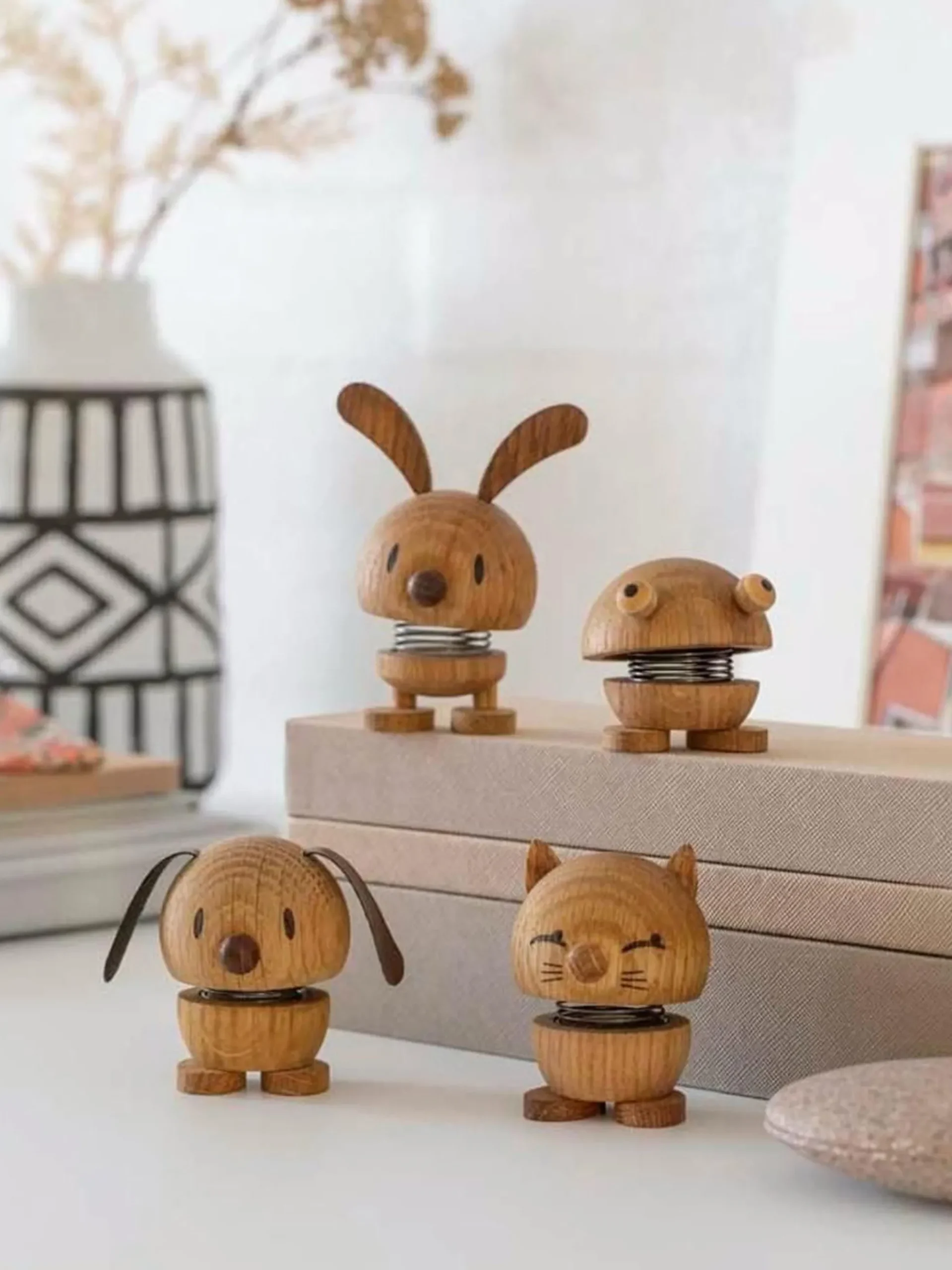 Oggetto decorativo in legno di quercia Fuzzle