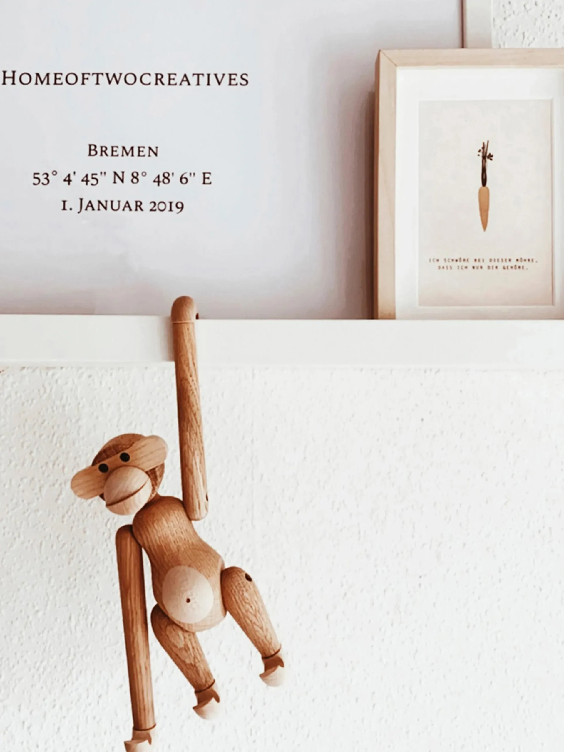 Oggetto decorativo di design in legno di teak Monkey, alt. 10 cm