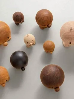 Oggetto decorativo in legno di quercia Bumble