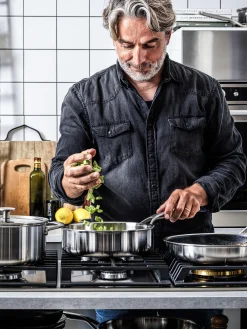 Padella con coperchio in vetro KitchenAid