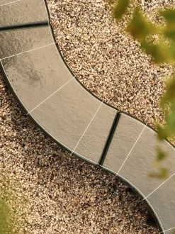 Panca da giardino curva Deya