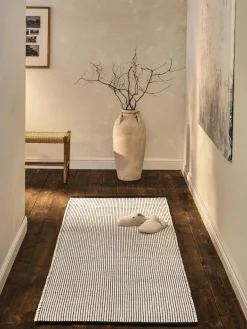 Passatoia in lana fatta a mano Amaro