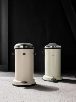 Pattumiera con funzione pedale Vipp15