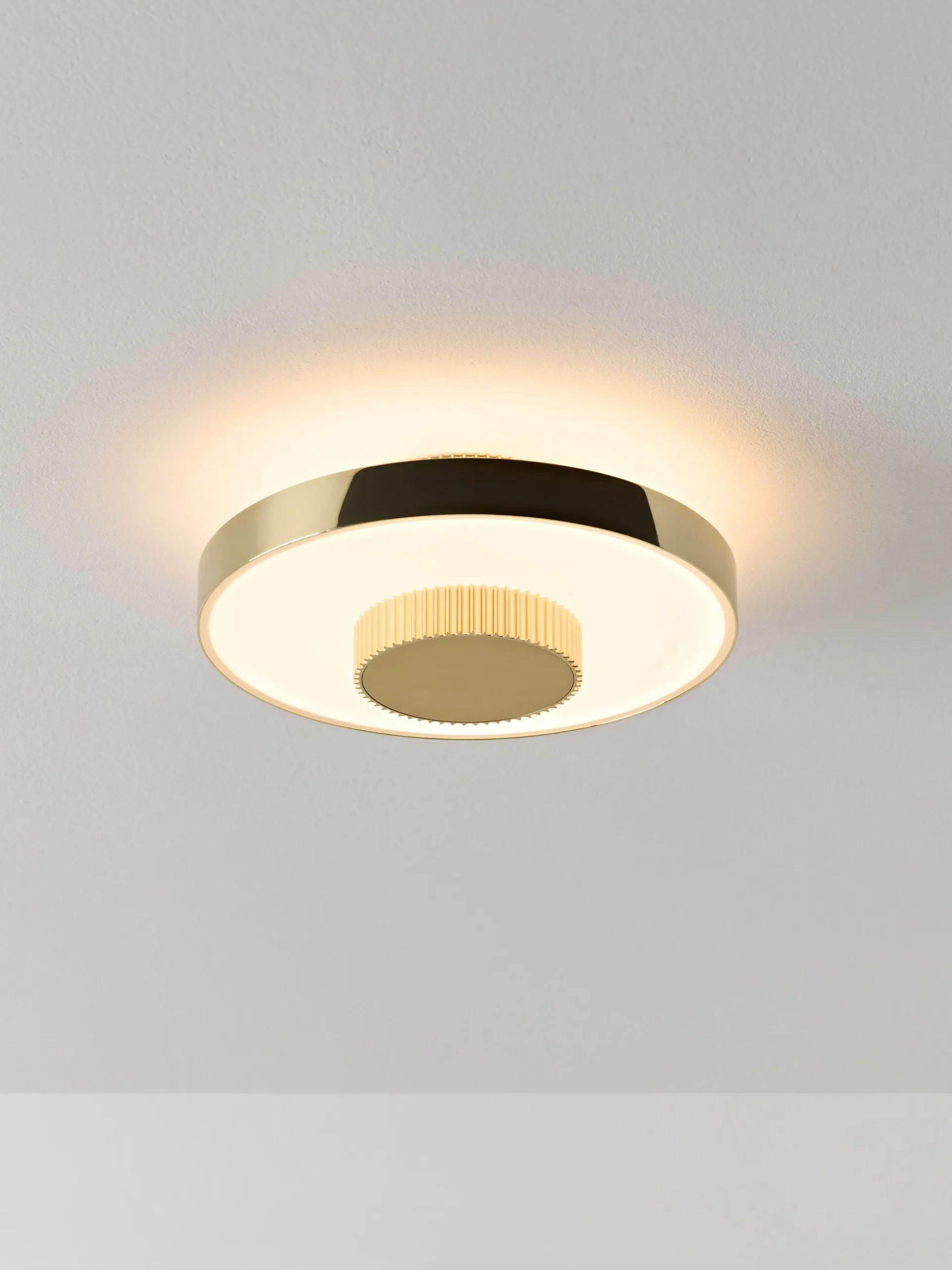 Plafoniera a LED con base millerighe Elna