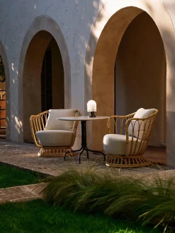Poltrona da giardino imbottita Grace, intrecciata a mano