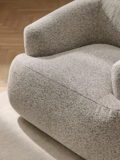 Poltrona in bouclé Sofia