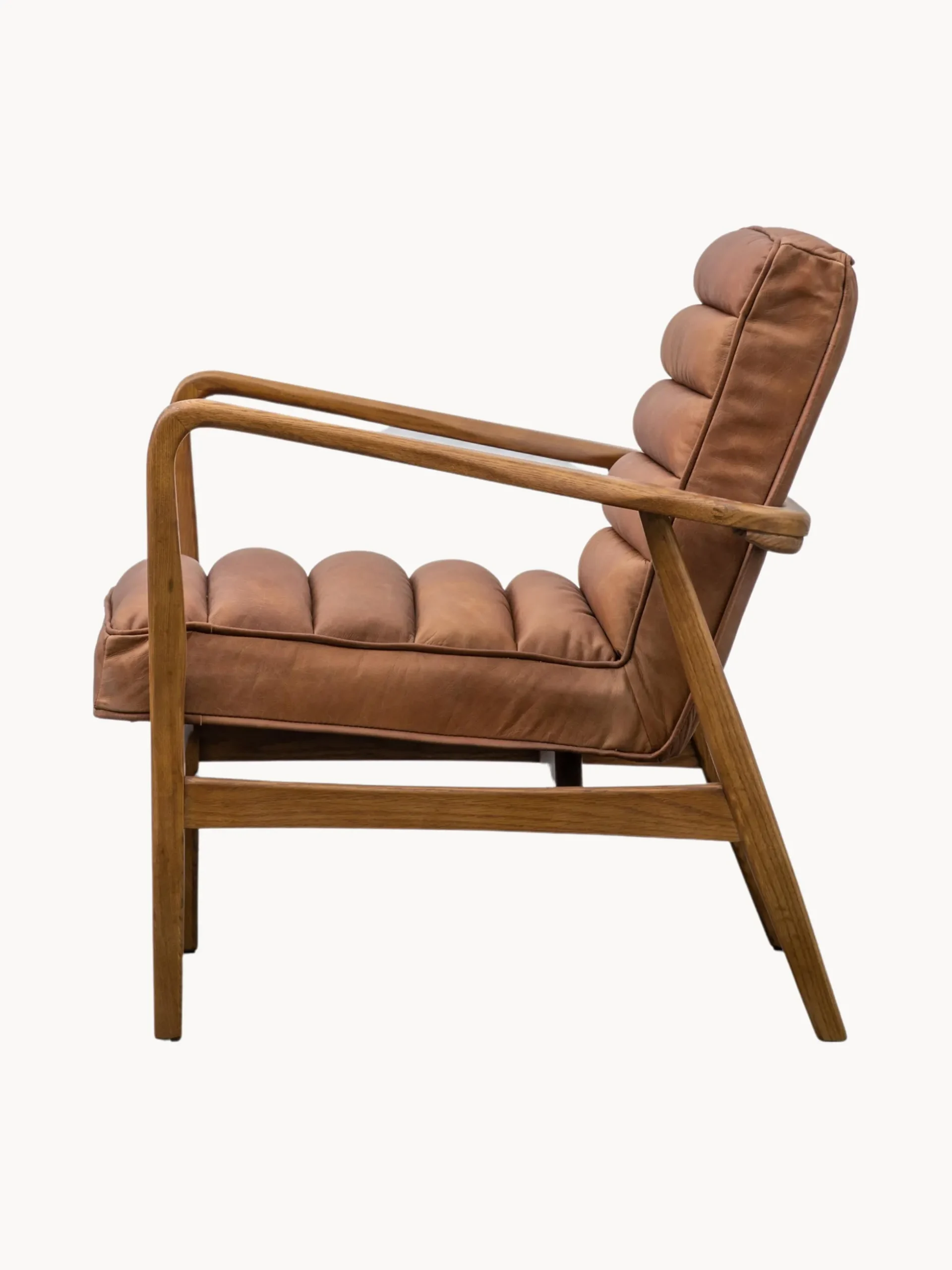 Poltrona lounge in pelle Datsun