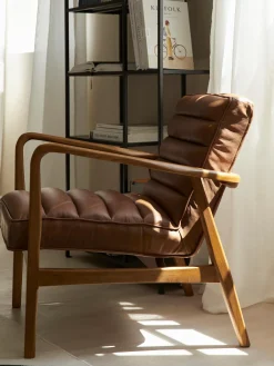 Poltrona lounge in pelle Datsun