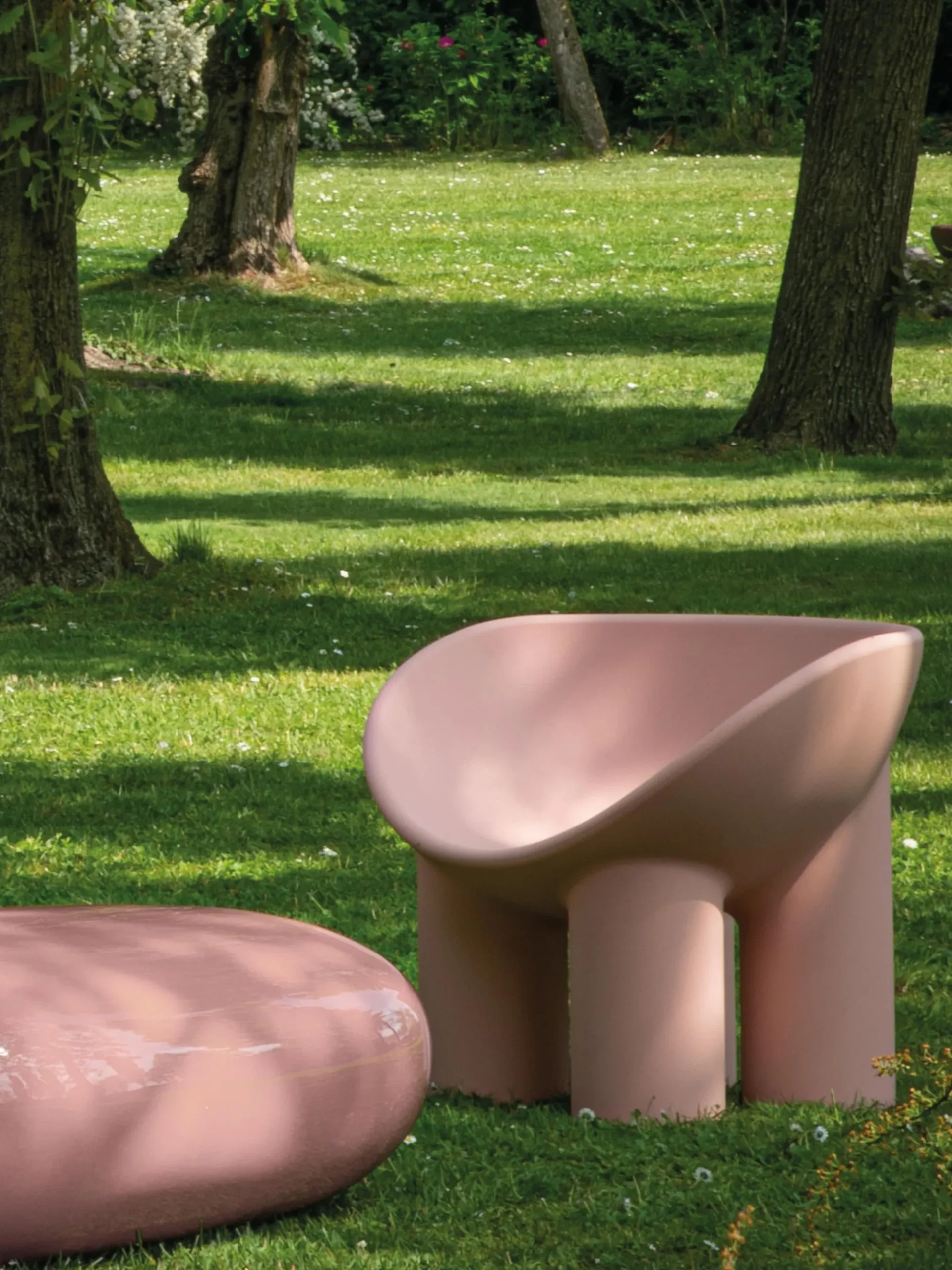 Poltrona lounge in plastica Roly Poly