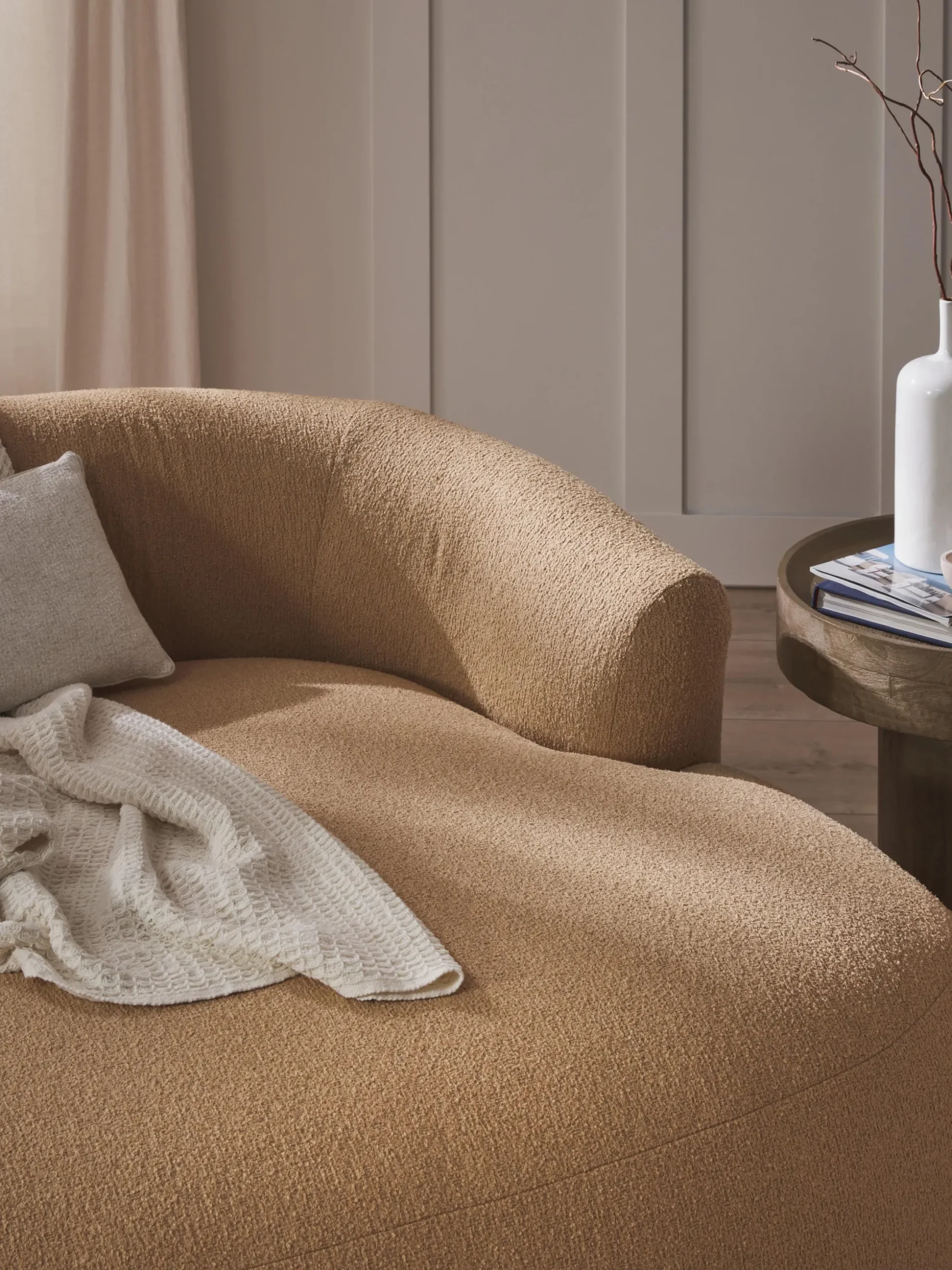 Poltrona lounge XL in bouclé Sofia