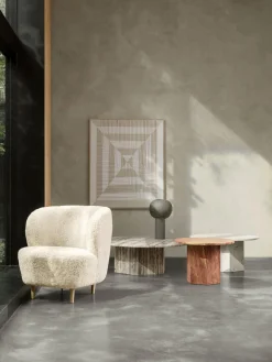 Poltrona lounge in pelle di pecora Stay