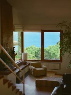 Poltrona lounge in velluto fatta a mano Arc