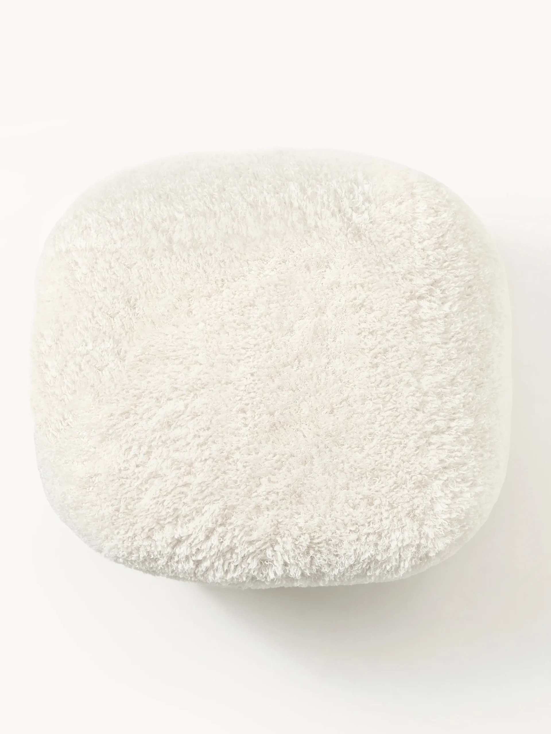 Pouf alto in teddy Wolke
