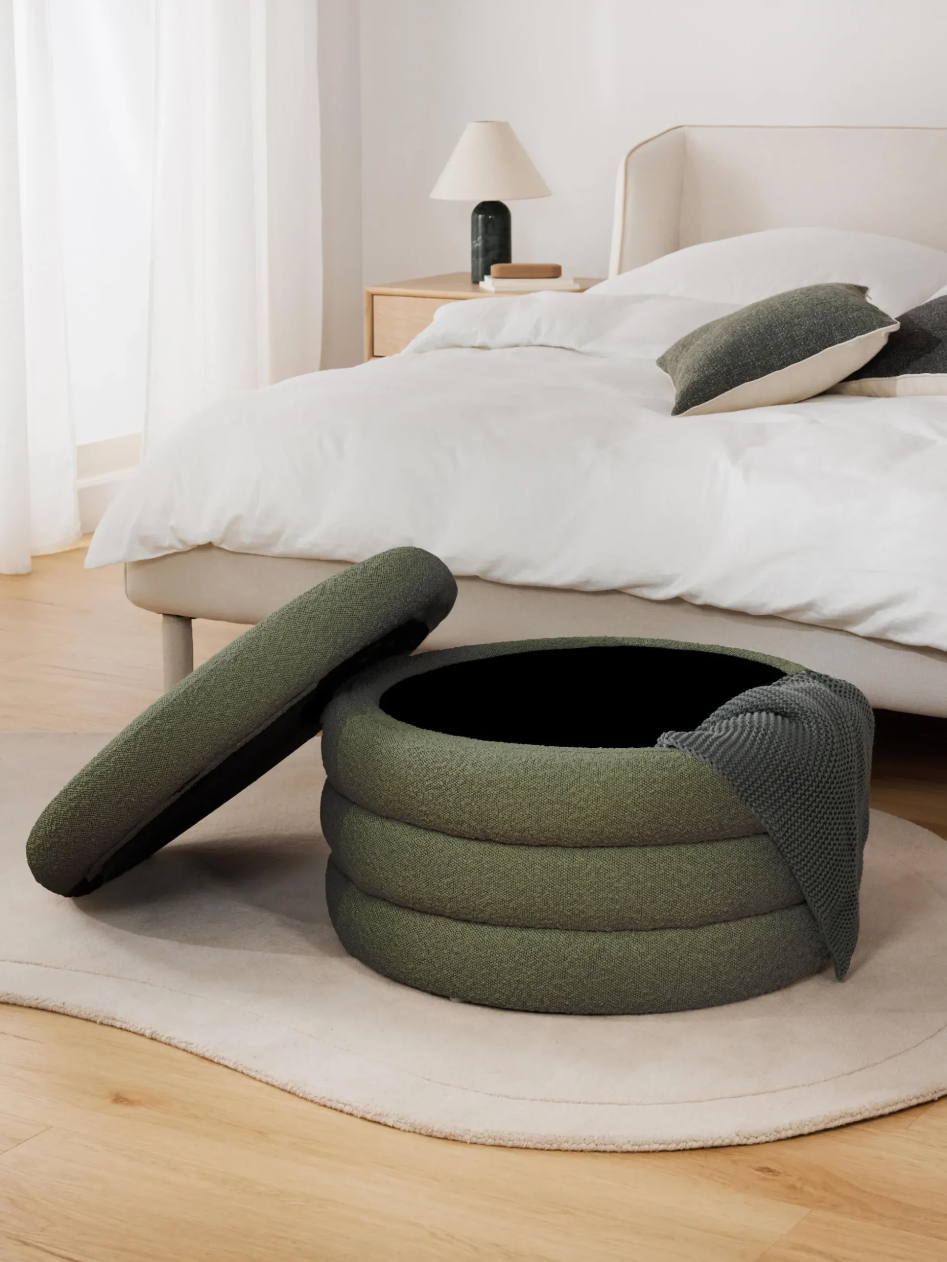 Pouf imbottito XLin bouclé con vano contenitore Alto