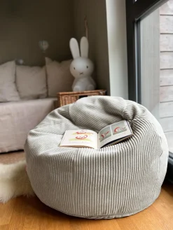 Pouf sacco per bambini in velluto a coste fatto a mano Flora