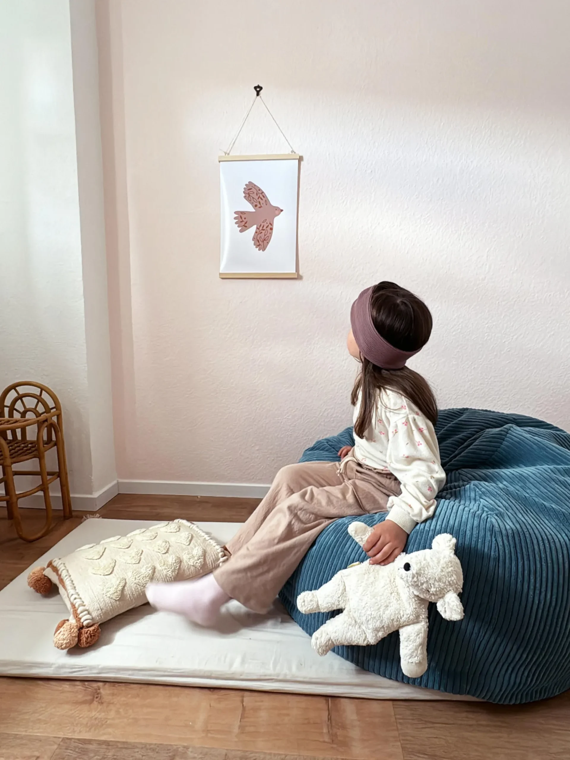 Pouf sacco per bambini in velluto a coste fatto a mano Flora