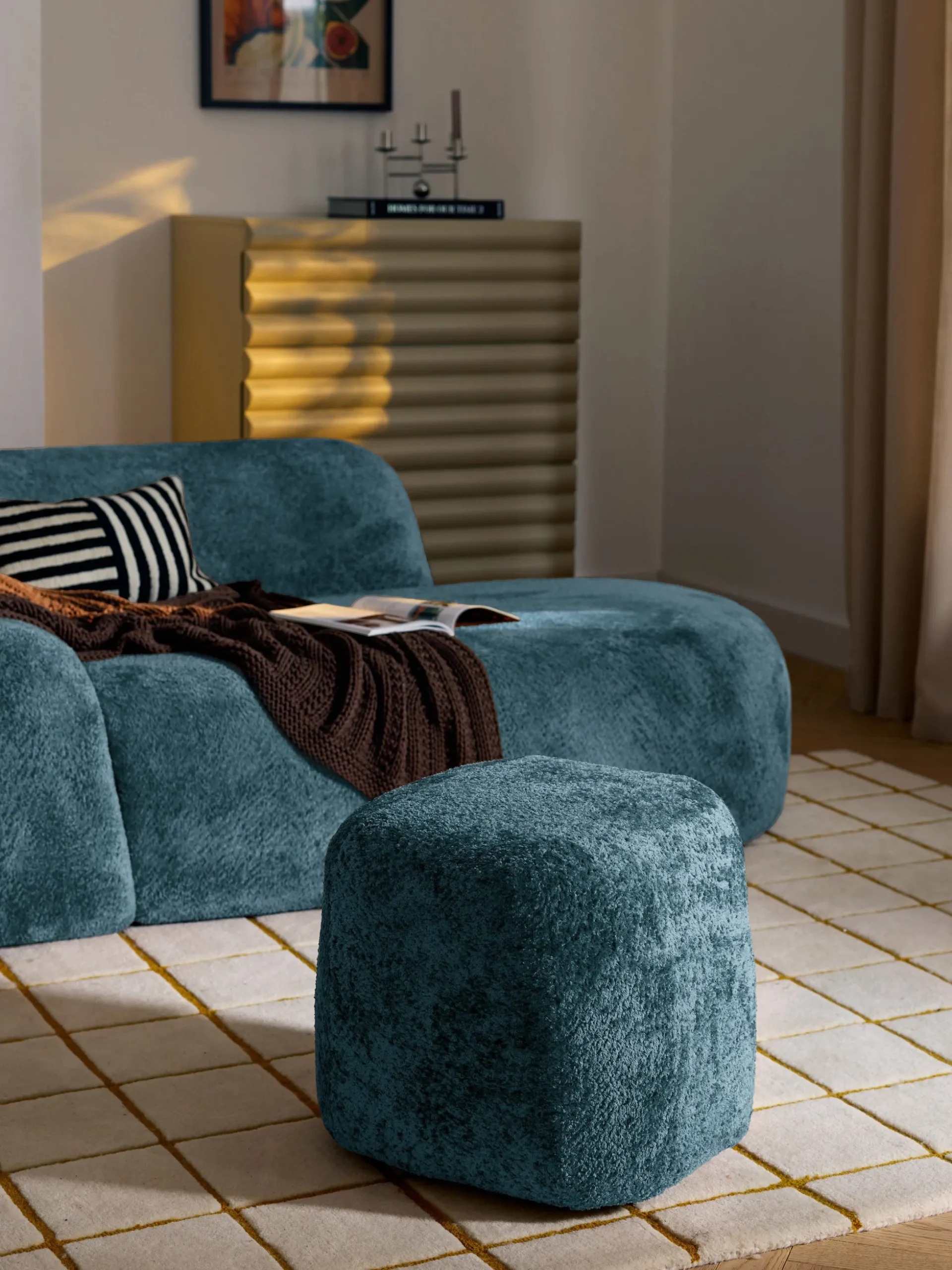 Pouf alto in teddy bouclé Wolke