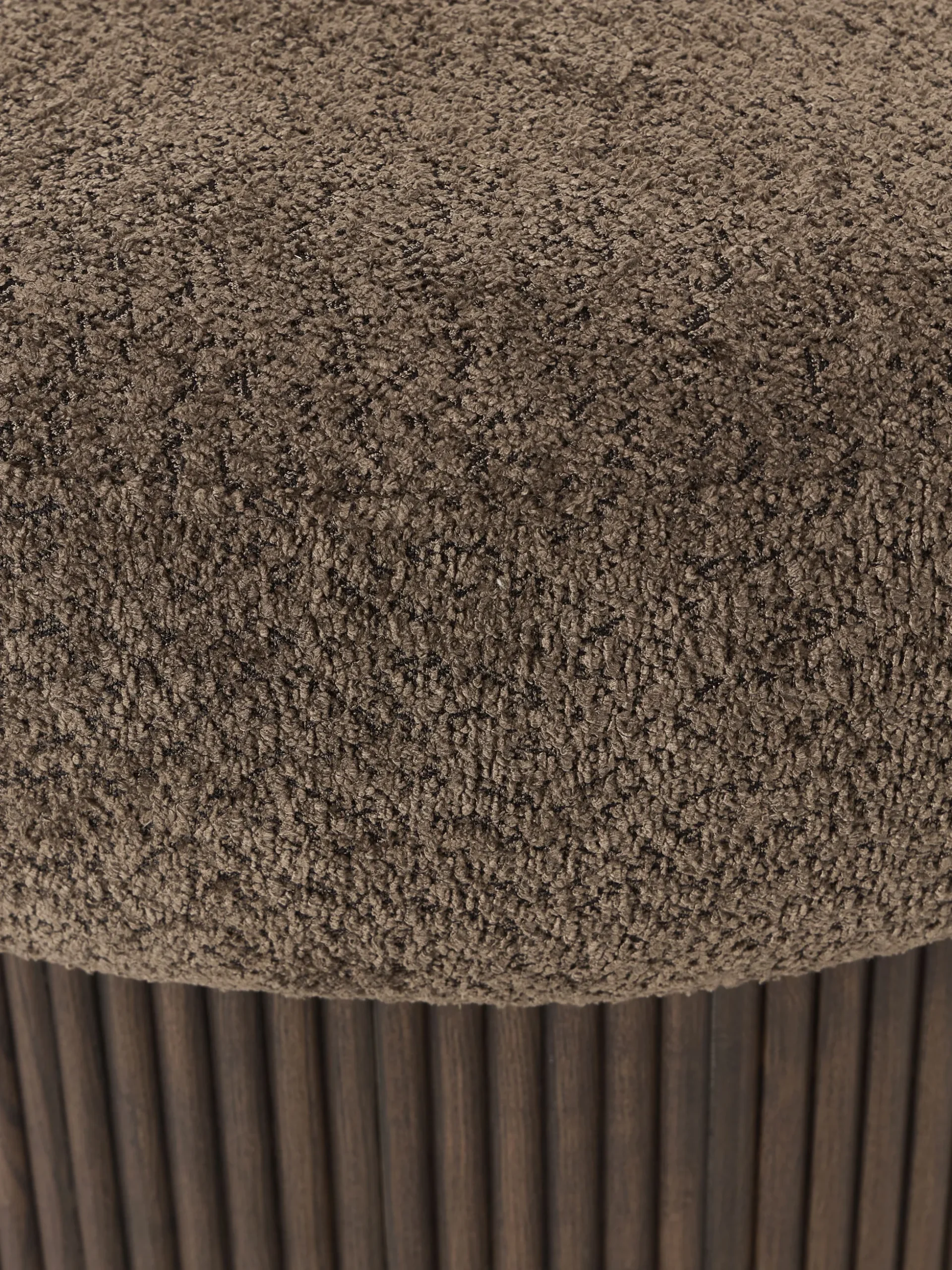 Pouf imbottito grande con contenitore Nala