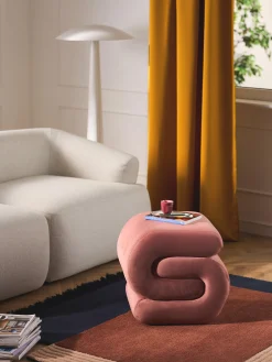 Pouf imbottito in velluto Merle