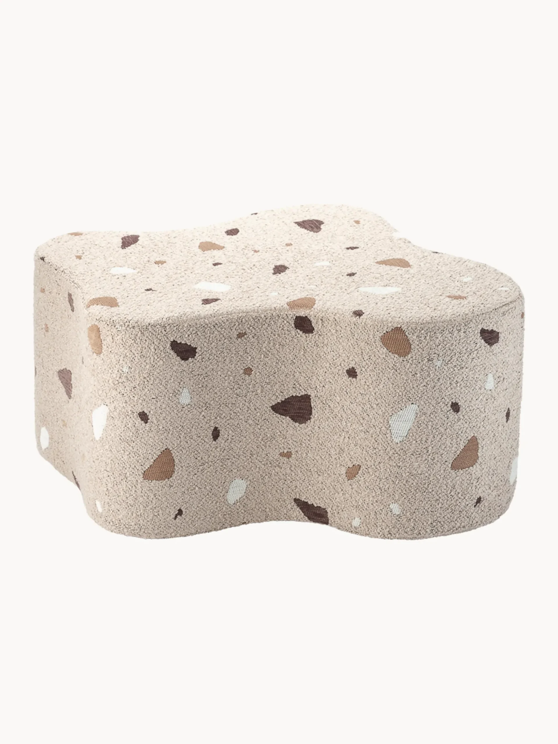 Pouf per bambini in bouclé fatto a mano Cloud