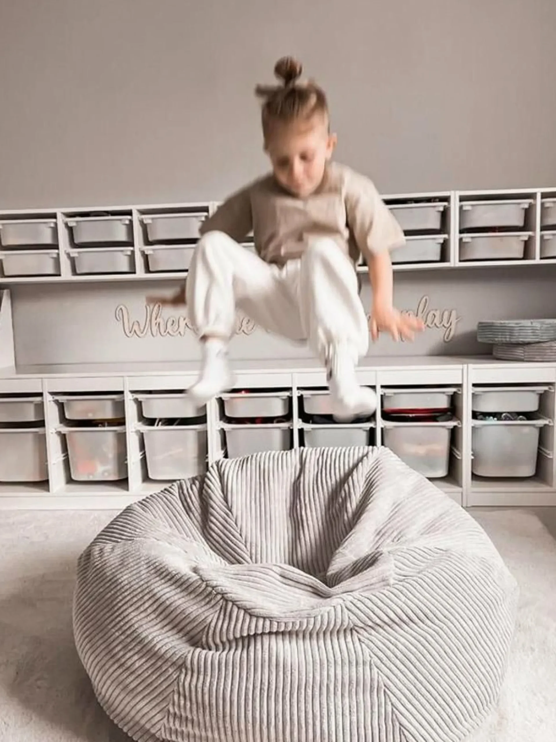 Pouf sacco per bambini in velluto a coste fatto a mano Flora
