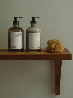 Sapone per le mani Escalier (semi di carota, cardamomo, vetiver e arancia rossa)