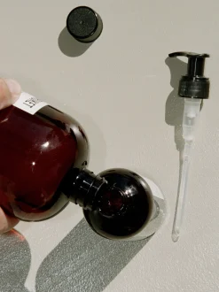 Sapone per le mani e il corpo Anya (bergamotto, patchouli)