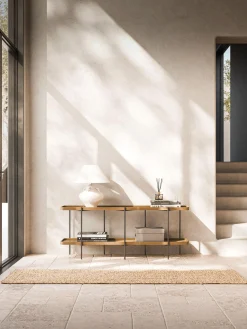 Scaffale basso in legno Renee
