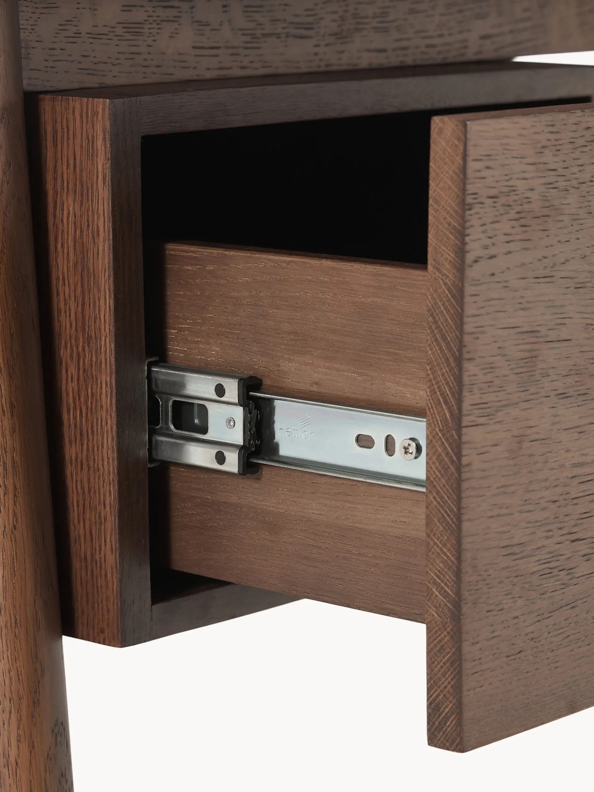 Scrivania in legno con cassetti Libby