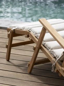 Sedia a sdraio pieghevole in legno di teak BM5565