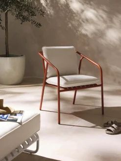 Sedia con braccioli da giardino Caio