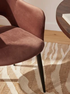 Sedia con braccioli in velluto Rachel