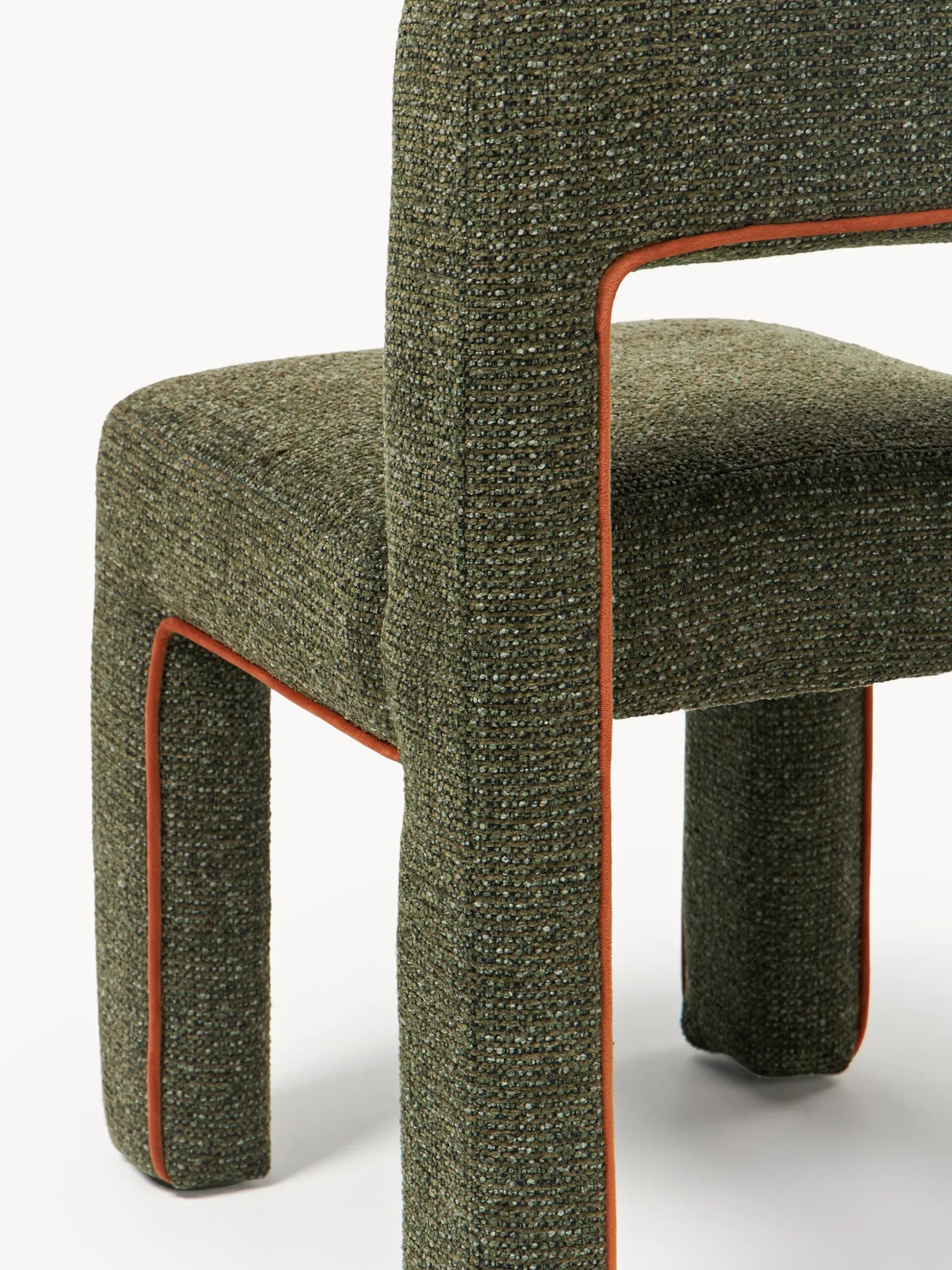 Sedia imbottita in bouclé Ana