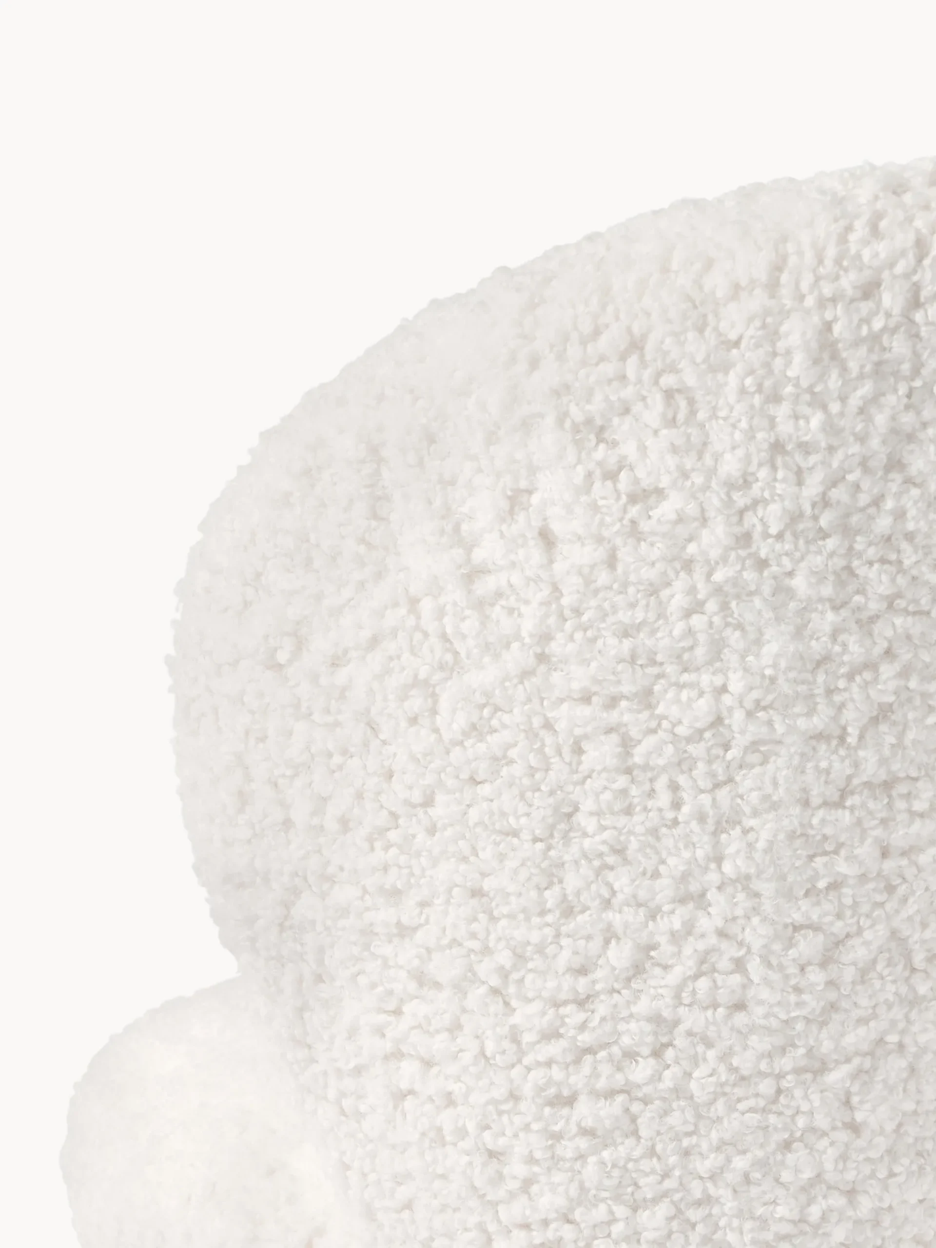 Sedia imbottita in teddy Serena