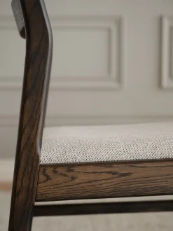 Sedia in legno di quercia marrone/beige chiaro Kerwin