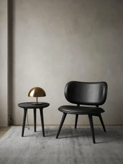 Sedia lounge in pelle con gambe in legno Rocker, fatta a mano