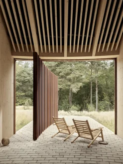 Sedia da giardino pieghevole in legno di teak AH603
