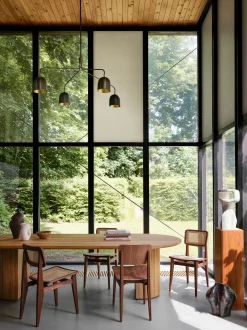Sedia in legno di noce con intreccio viennese C-Chair