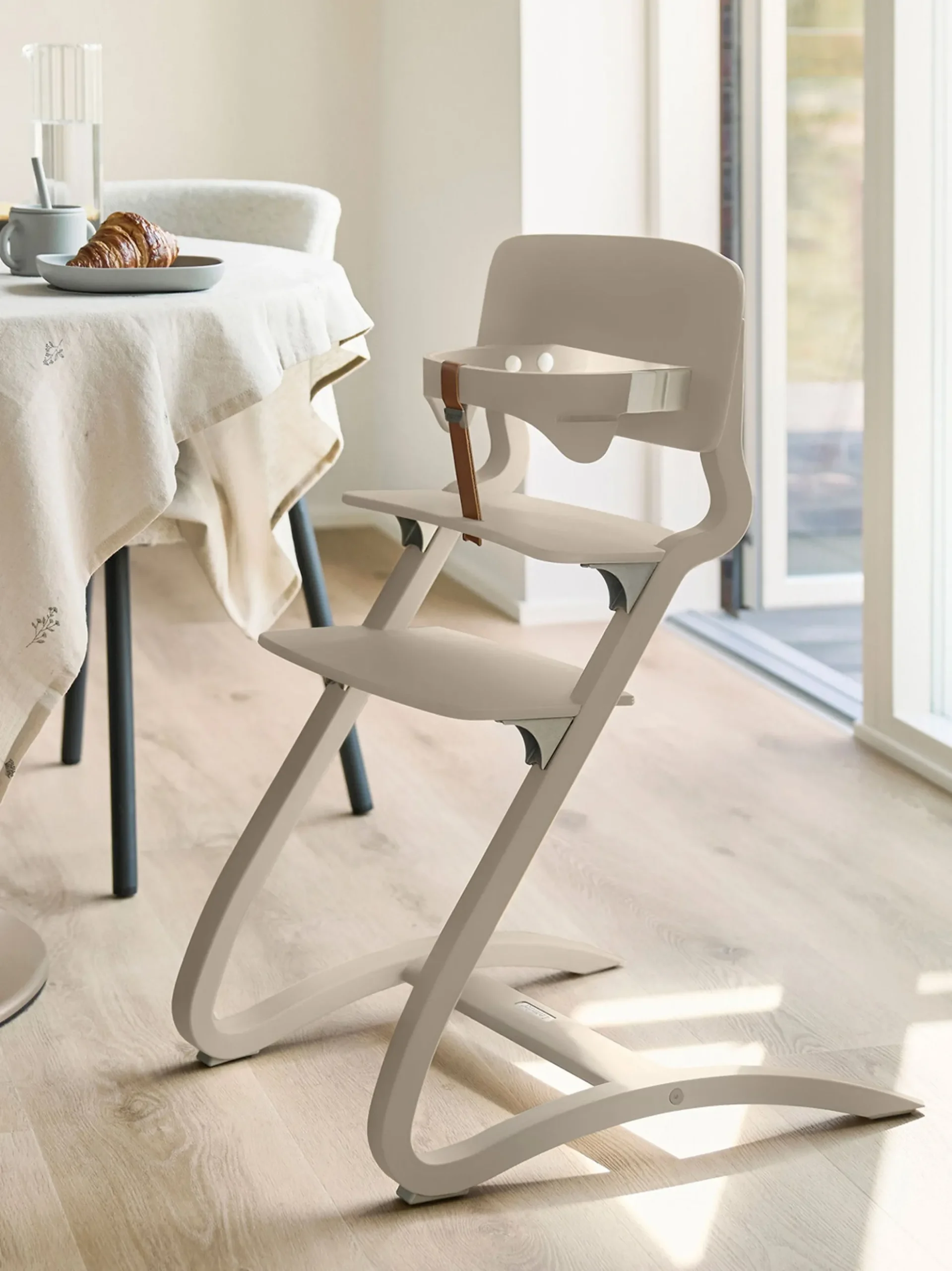 Seggiolone in legno Leander Louie
