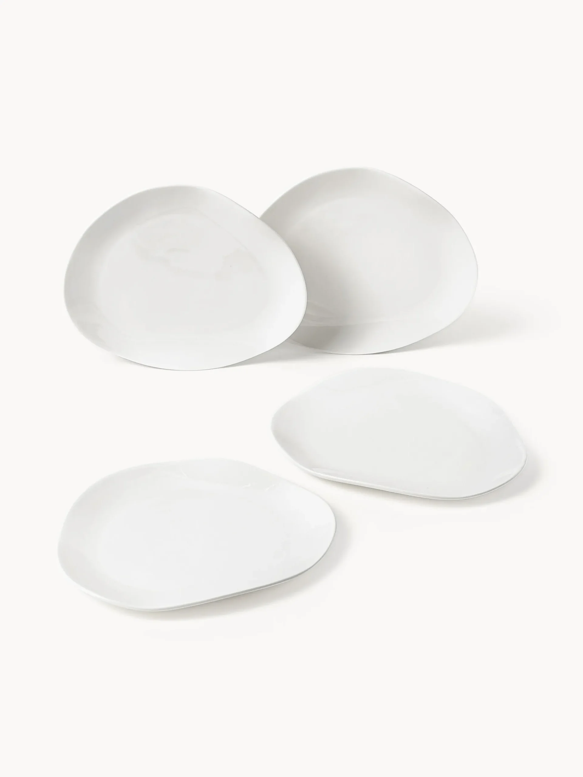 Servizio di piatti in porcellana dalla forma organica Joana, 4 persone (12 pz)