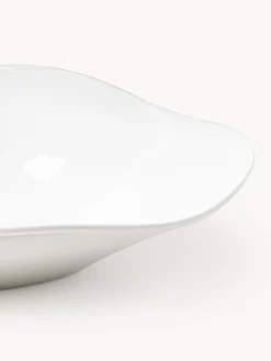 Servizio di piatti in porcellana dalla forma organica Joana, 4 persone (12 pz)