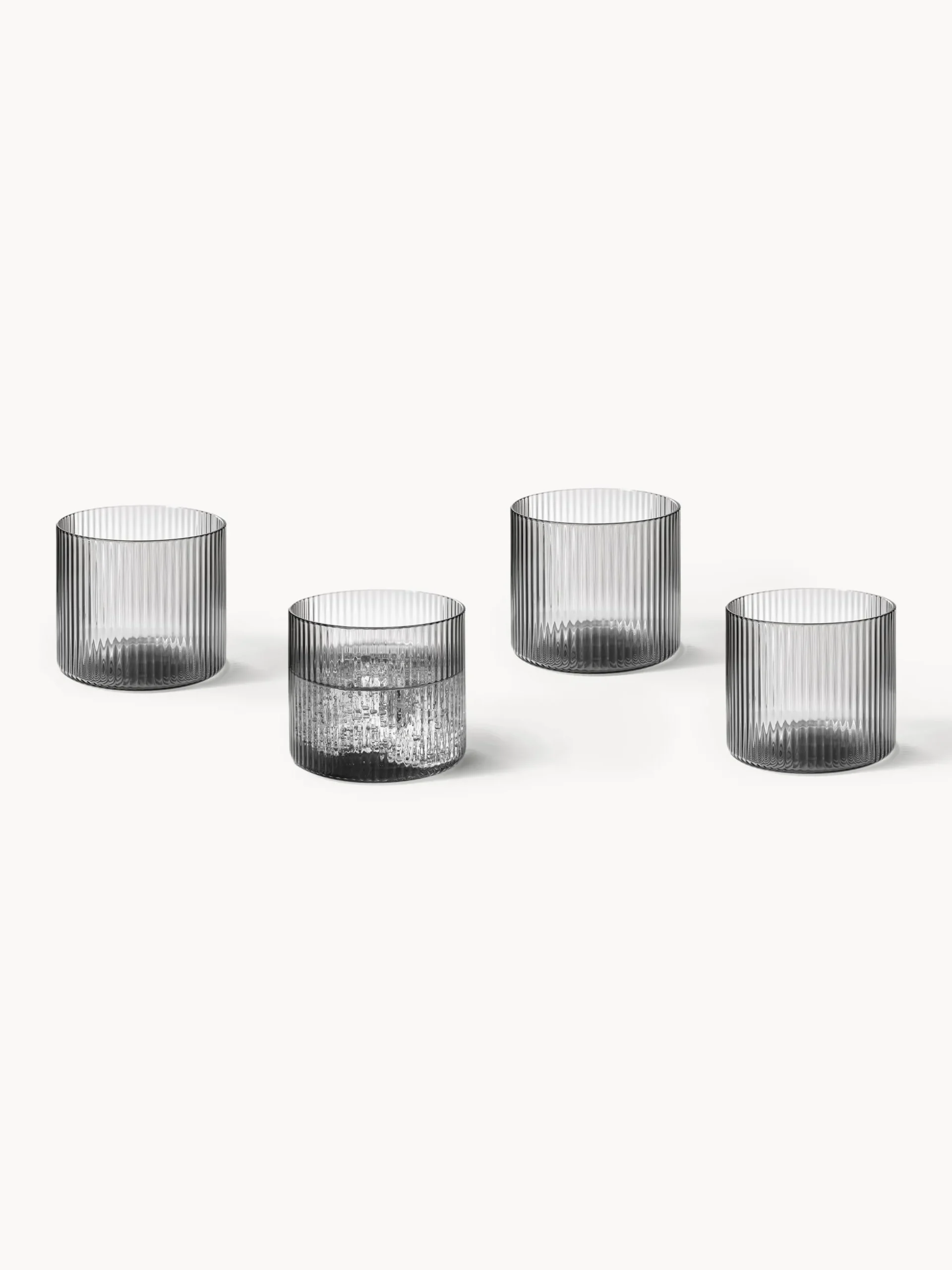 Set di 4 bicchieri acqua in vetro soffiato con scanalatura in rilievo Ripple, 200 ml