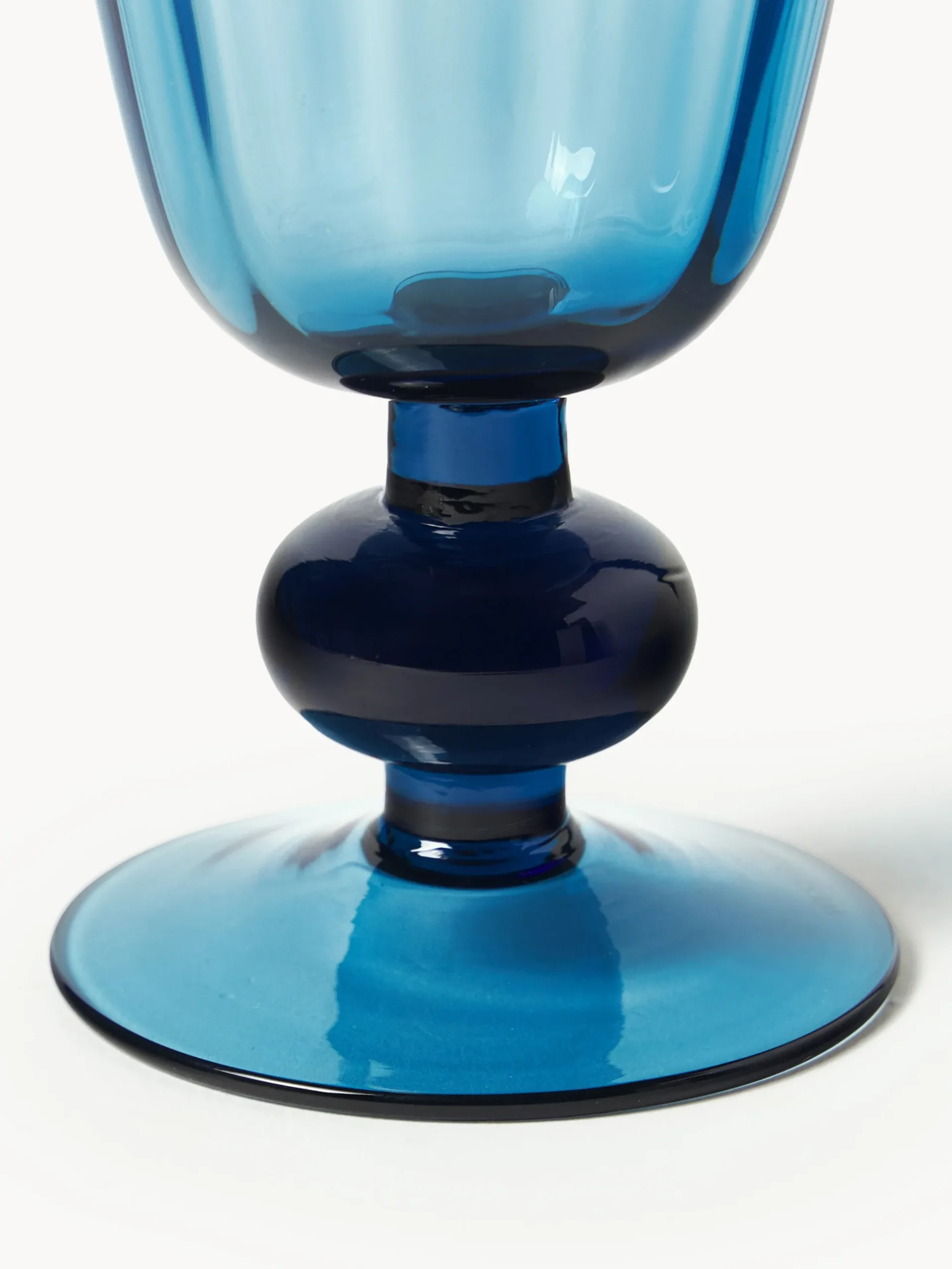 Set di 4 bicchieri da vino in vetro soffiato Tulya