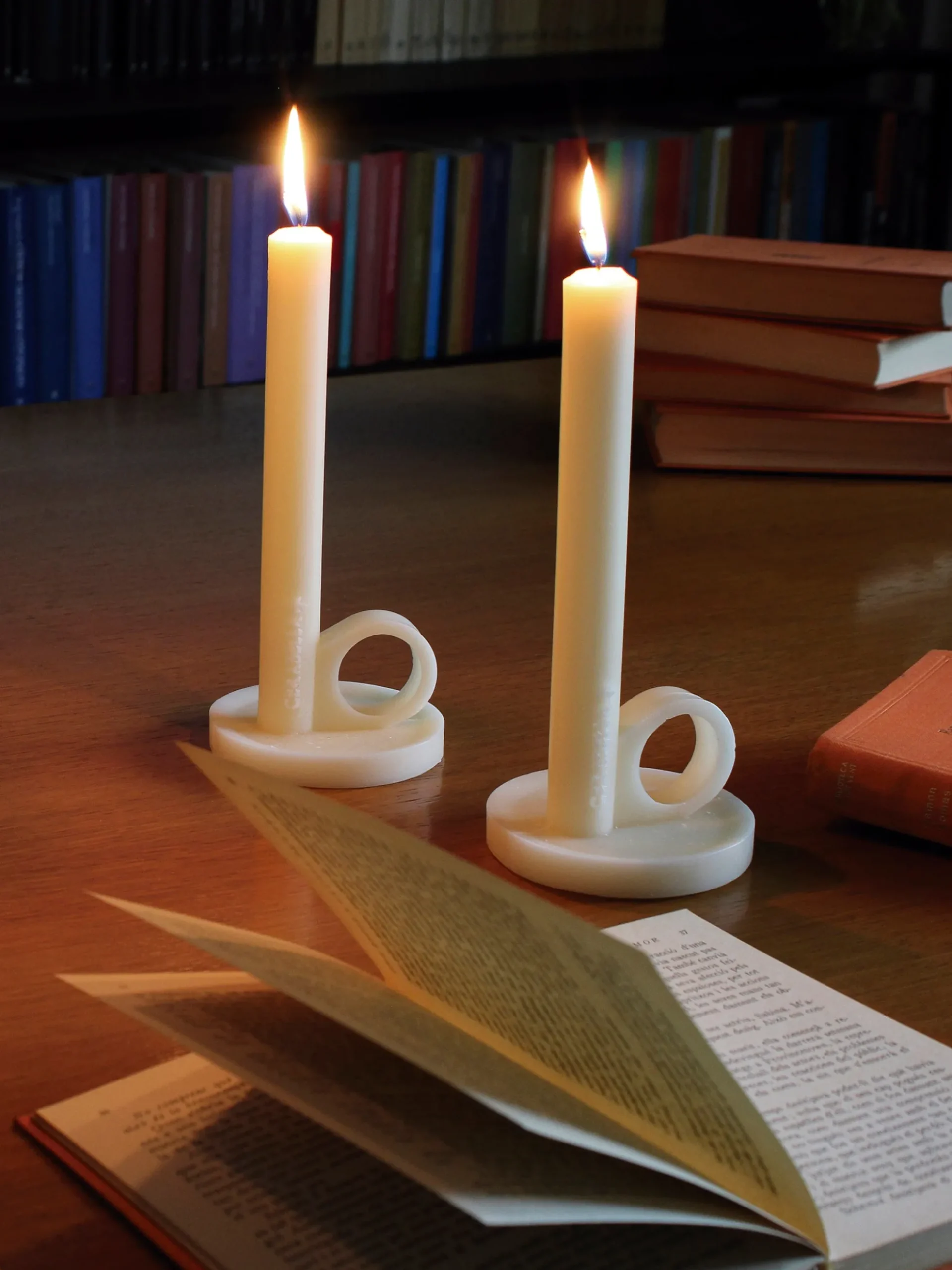 Set di 2 candele fatte a mano Kand