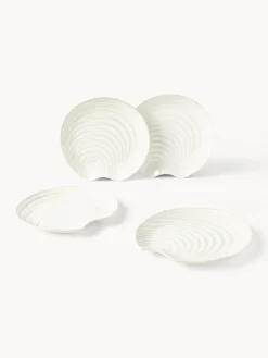 Set di 4 piatti a forma di conchiglia in porcellana Andrina