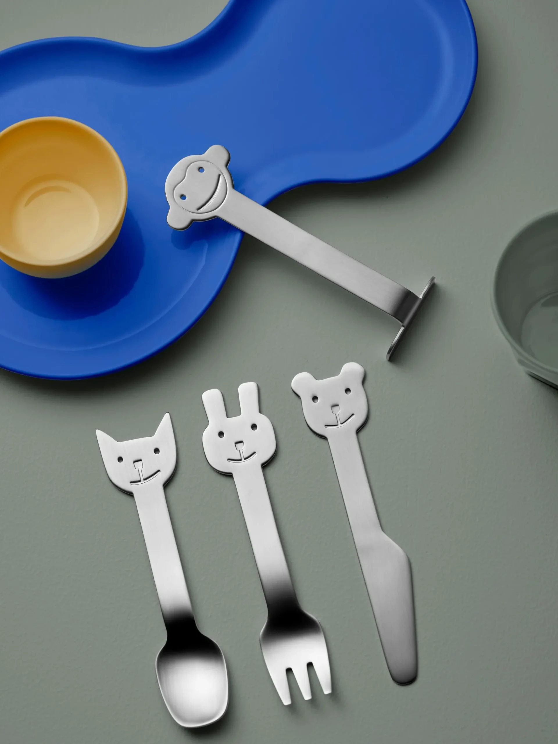 Set di 4 posate spazzolate opache per bambini Animal Friends