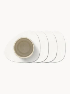 Set di 4 sottobicchieri in pelle fatti a mano dalla forma asimmetrica Curve