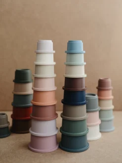 Set di 8 tazze impilabili Nani