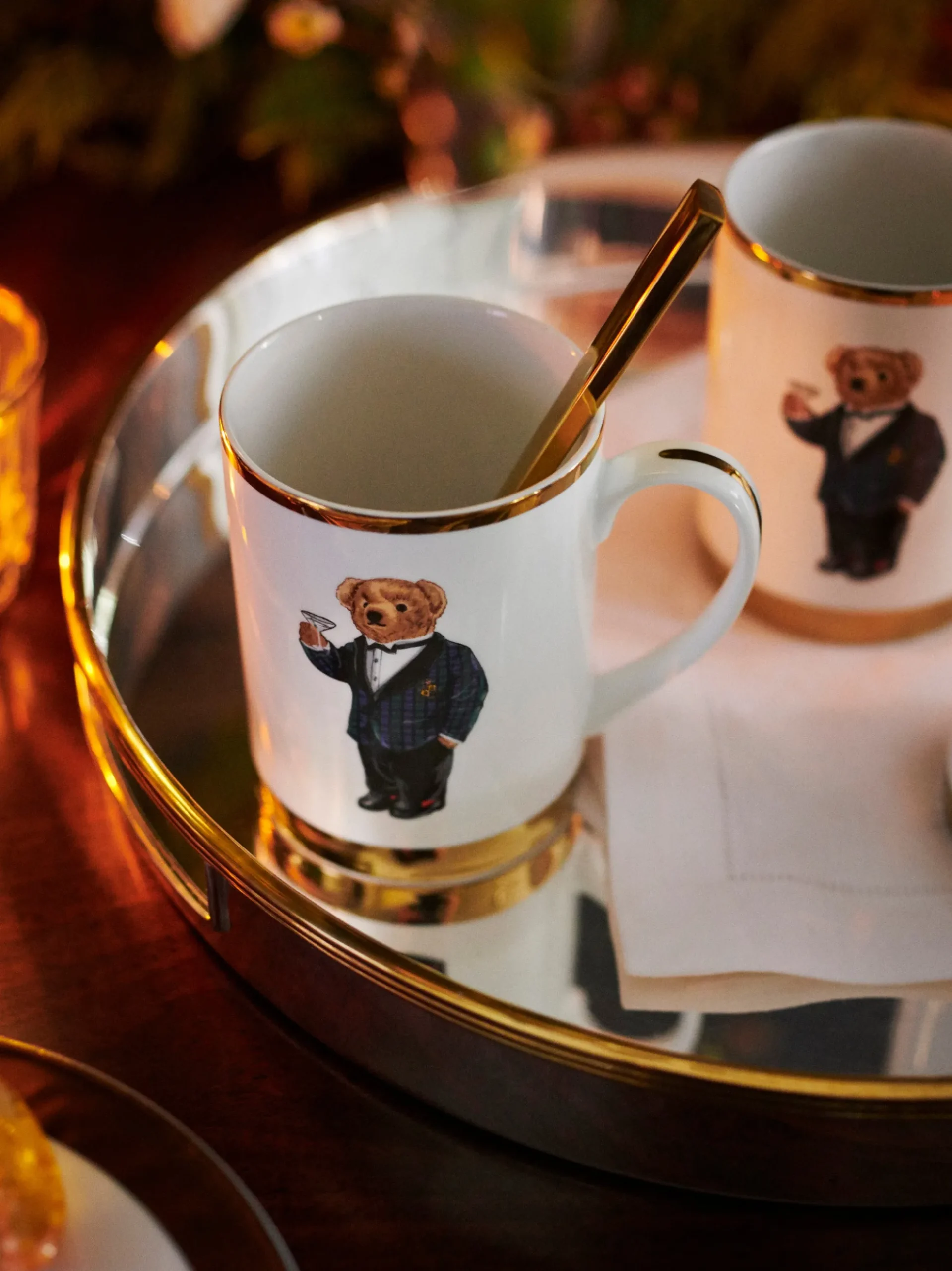 Set di 4 tazze in porcellana con decoro in oro 24K Thompson